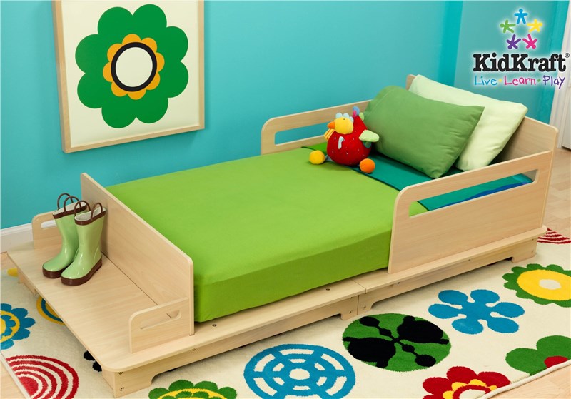 Детская кроватка с бортами r70