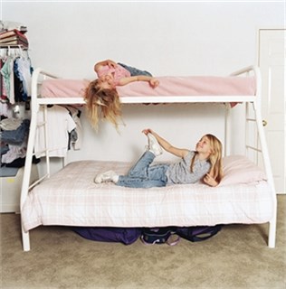 Двухъярусные кровати для девочек